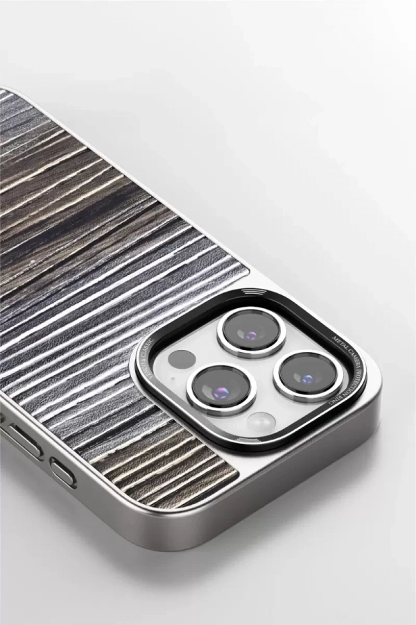 Apple iPhone 15 Pro Max Wave Kapak - Koyu Kahve