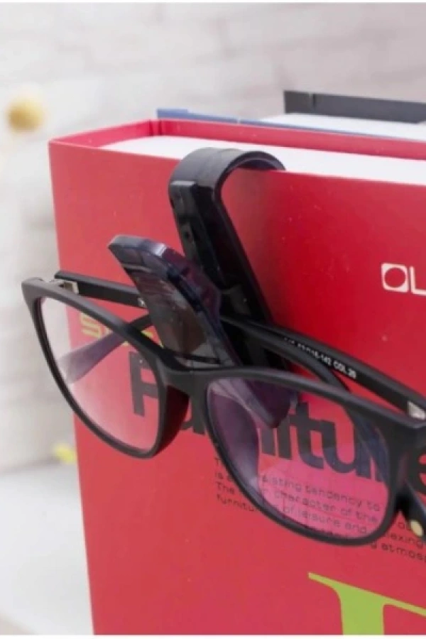 Araba Klips Gözlük Tutacağı