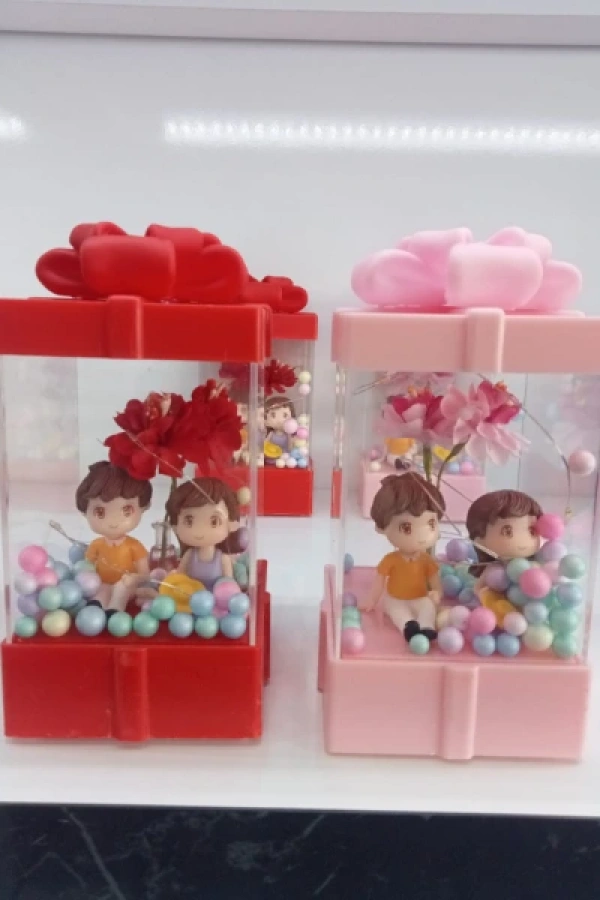 Dekoratif Müzikli Hediye Kutusu