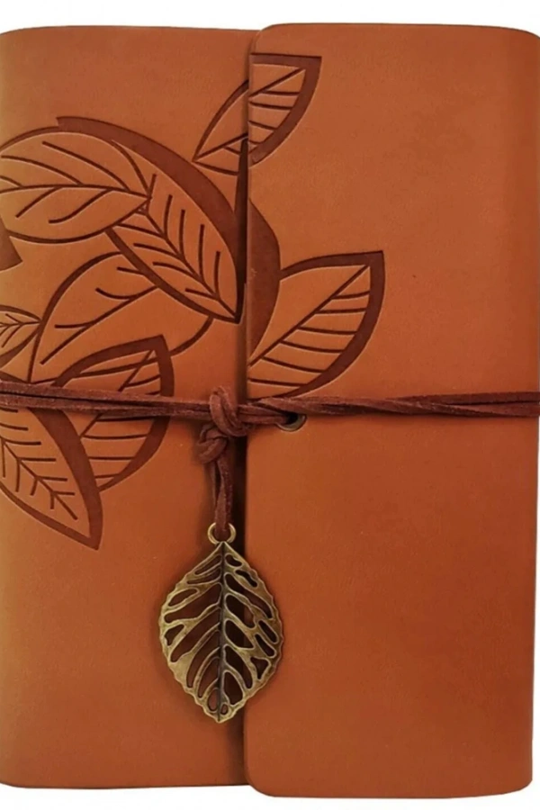 Deri Yaprak Desenli Defter