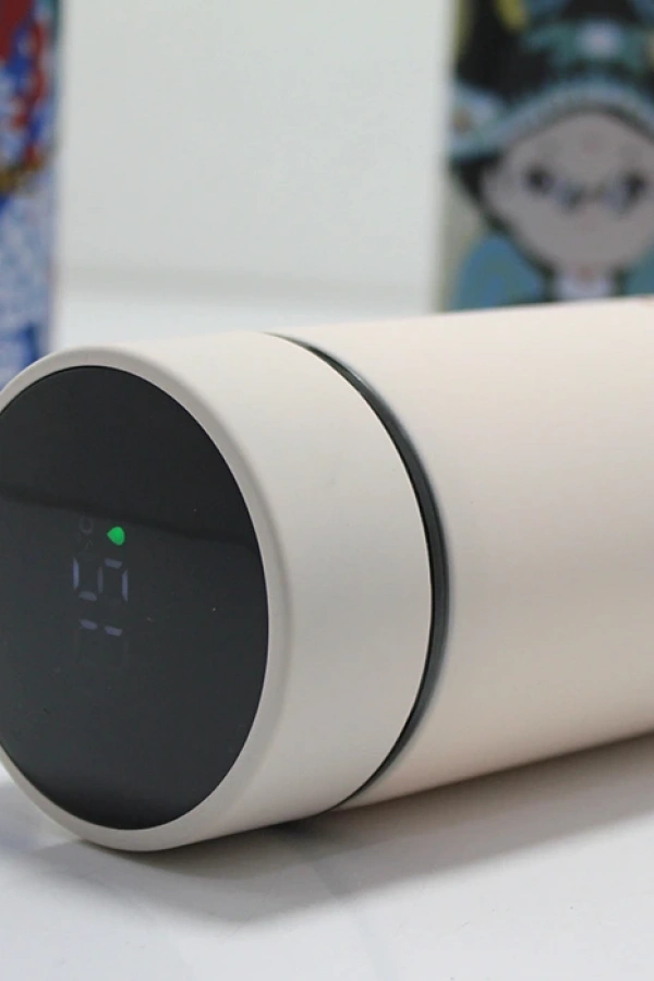 Dijital Göstergeli Paslanmaz Çelik Termos