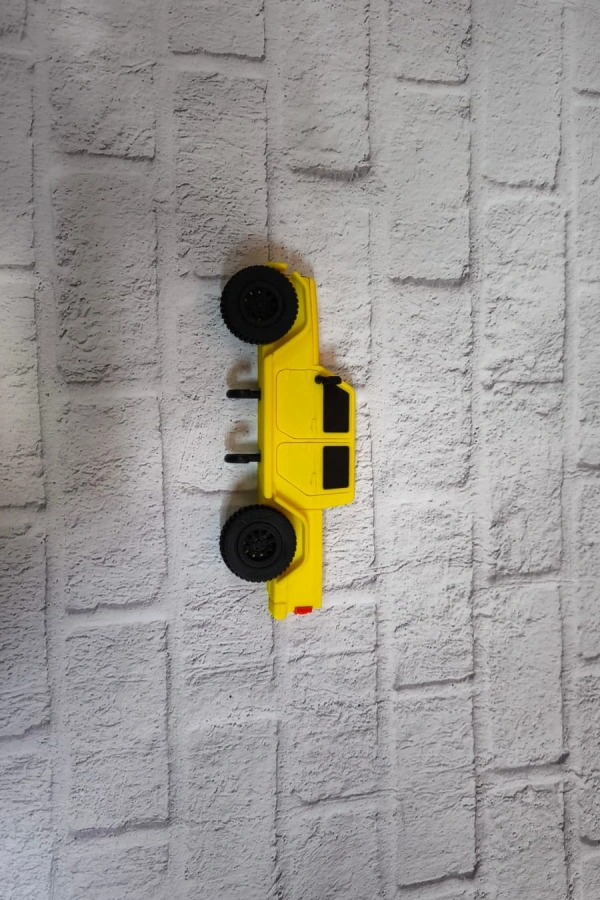 Duvara Monte Araba Anahtarlık Dekoratif ve Kullanışlı