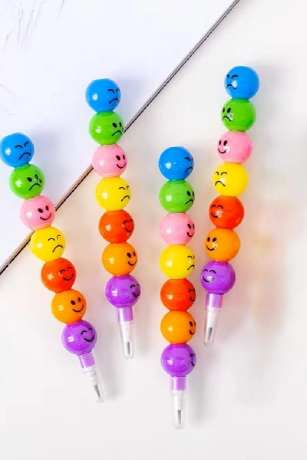 Emojili Yumurtlayan Kalem Seti 4lü