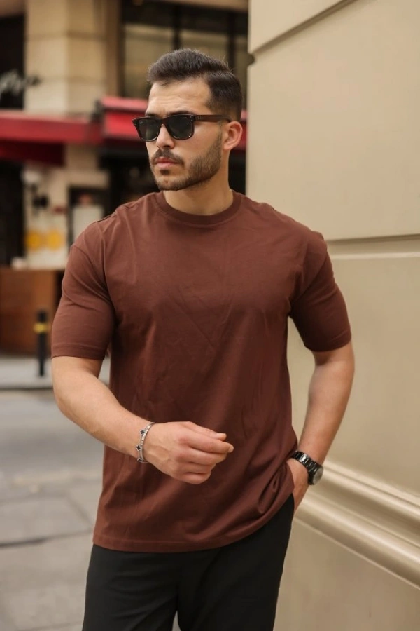 Erkek Kolları Dar Kesim Rahat Kalıp Basic Tişört