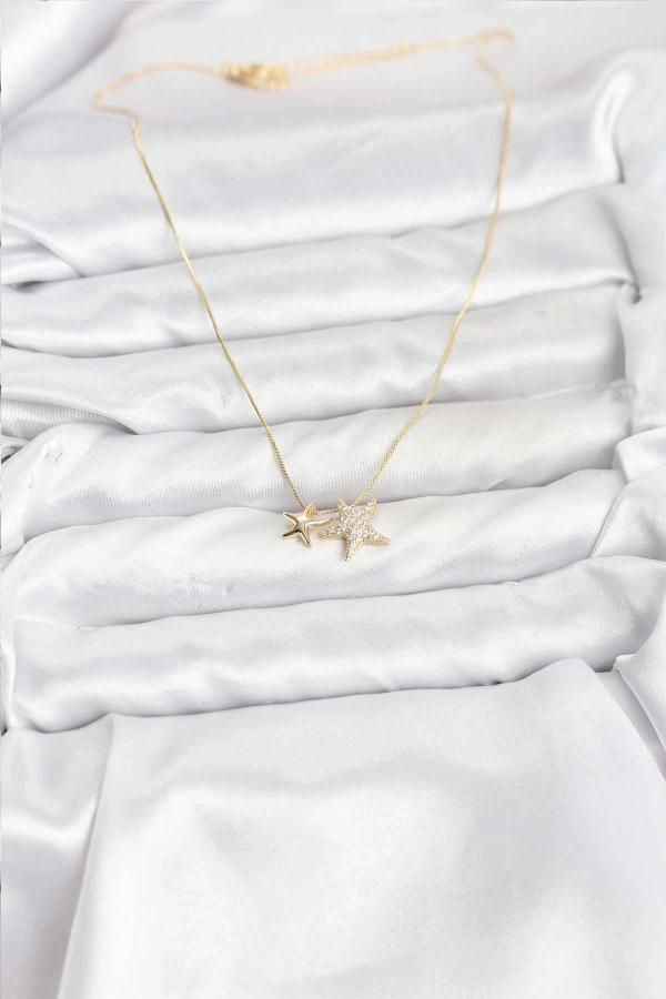 Gold Renk Pirinç Minimal Yıldız Model Kadın Kolye