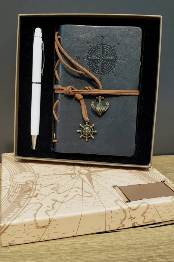 Gri Defter Ve Beyaz Kalem Kutulu Set