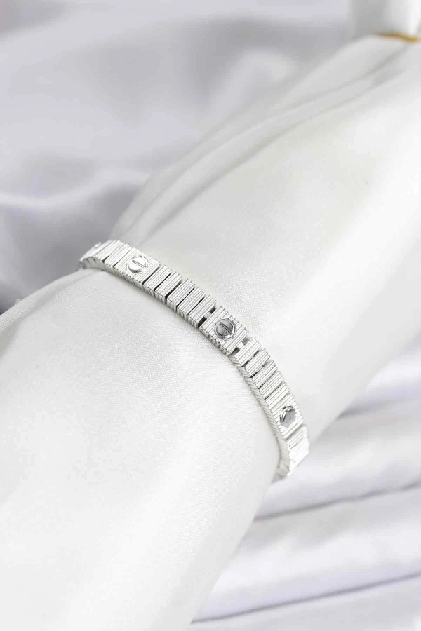 Gümüş Renk VIP Seri Bileklik