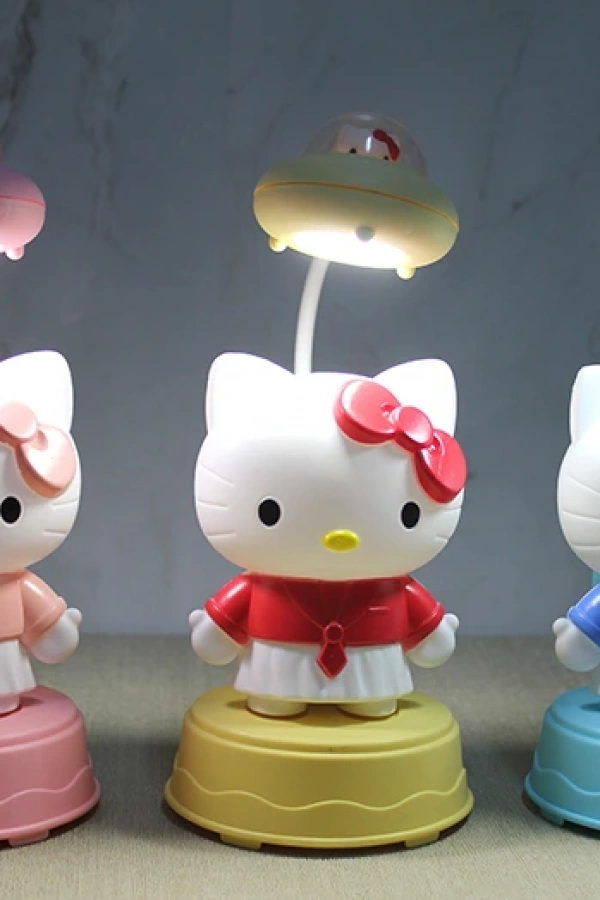 Hello Kitty Masa Lambası Model 2