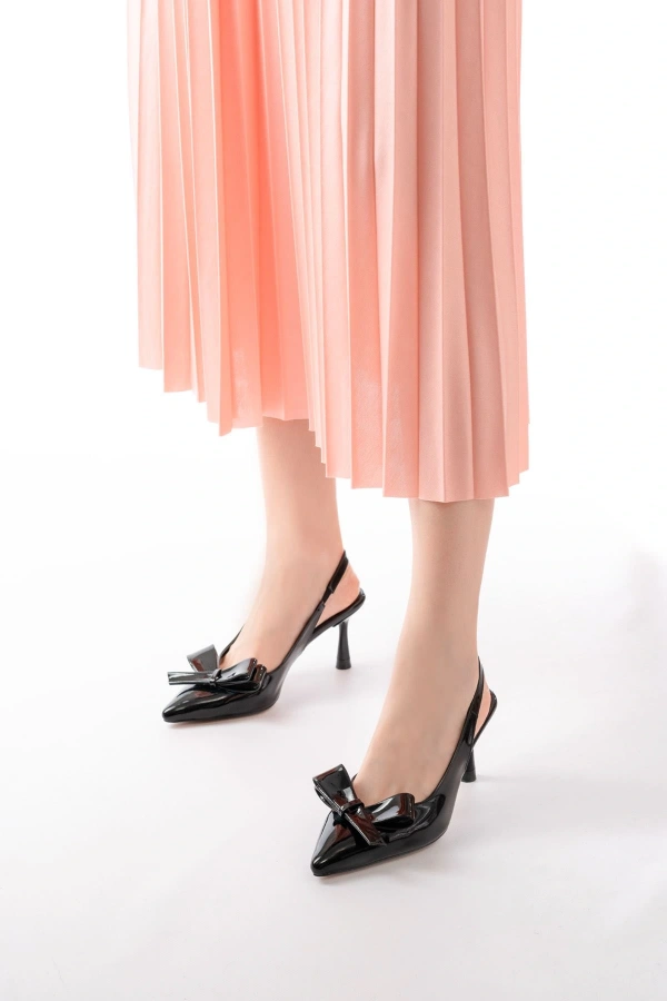 İNF-4501 Siyah Rugan Günlük Arkası Açık Fiyonklu Topuklu Bayan Ayakkabı