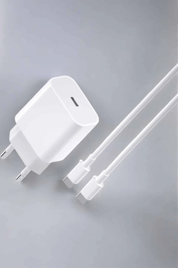 İOS Uyumlu Type-C Girişli Hızlı Şarj 15/15 Pro Max Adaptör ve Kablosu