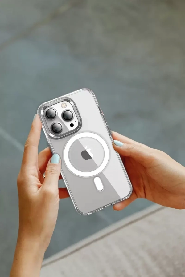 iPhone 16 Crystal Magsafe Kapak - Şeffaf