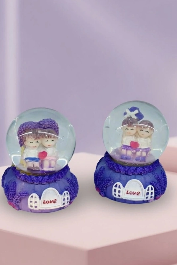 Işıklı Mini Boy Kar Küresi - Pilli - Romantik Çift Temalı - Hediyelik
