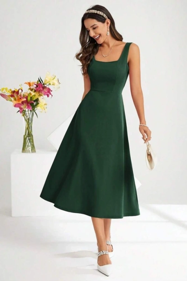 Kadın Askılı Kare Yakalı Midi Ithal Krep Elbise