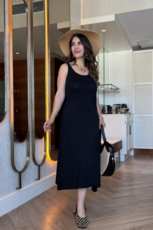 Kadın Askılı Yuvarlak Yakalı Viskon Elbise