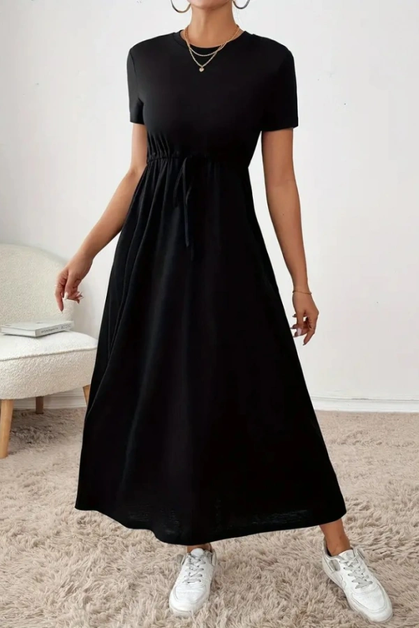 Kadın Kısa Kollu Bisiklet Yaka Belden Bağcıklı Cepli Viskon Elbise