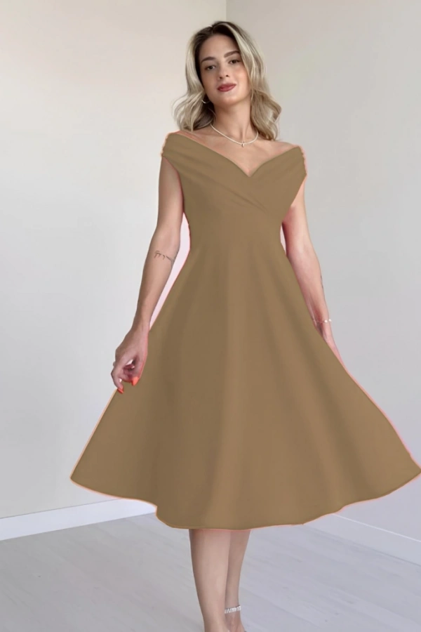 Kadın Kısa Kollu Kruvaze Yaka Eteği Volanlı Krep Elbise