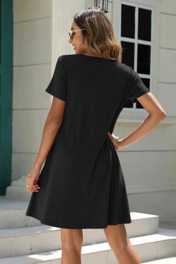 Kadın Kısa Kollu V Yaka önü Düğmeli Viskon Elbise