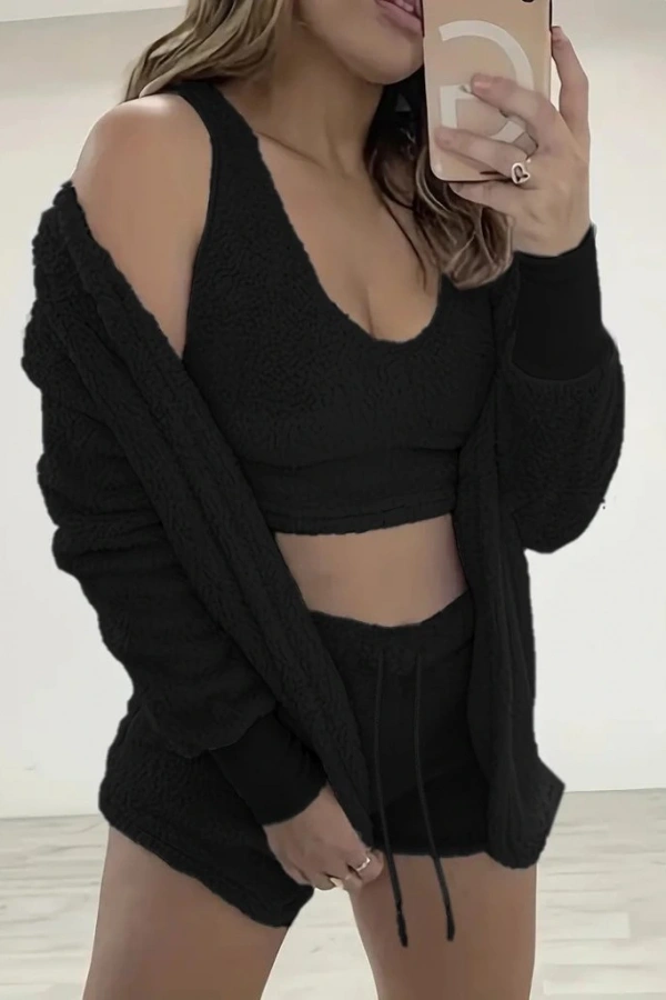 Kadın Uzun Kollu Ceket, Askılı Peluş Bluz Ve şort üçlü Takım