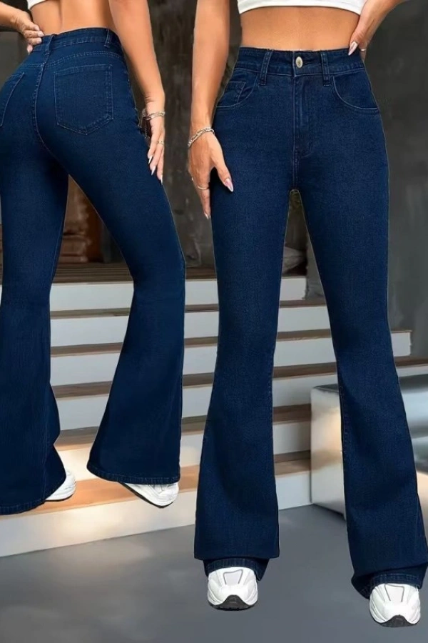 Kadın Yüksek Bel Paçaya Doğru Geniş Kot Pantolon