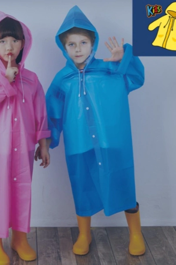 Kapüşonlu Çocuk Yağmurluk
