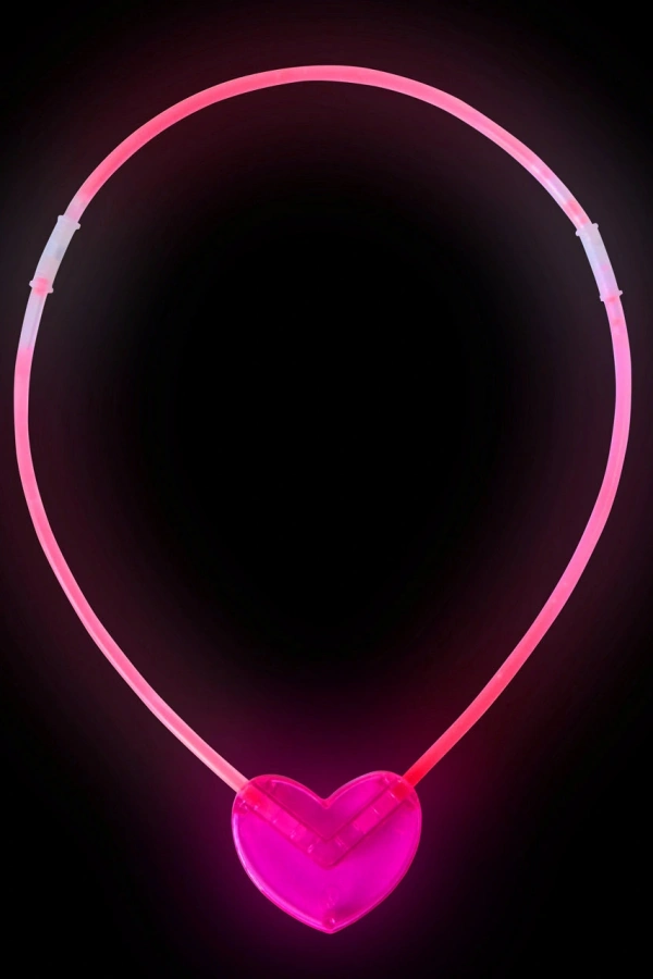 Karanlıkta Yanan Glow Kalp Şekilli Kolye - 6 Adet