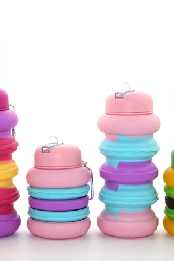 Katlanabilir Portatif Silikon Su Şişesi 500 Ml Model 3