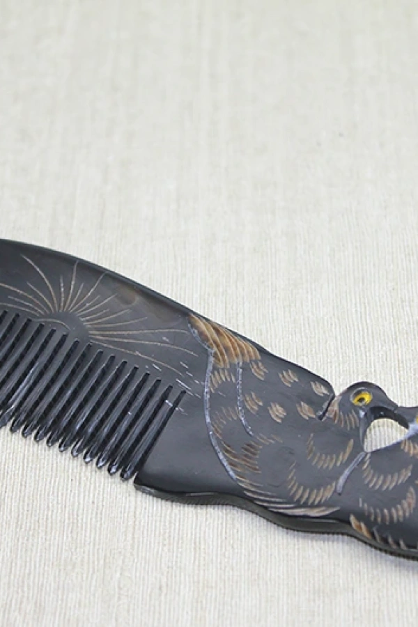 Kemik Tavuskuşu Tarak Model 4