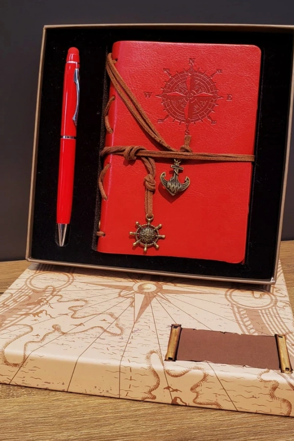 Kırmızı Pusula Tasarım Deri Defter Ve Touchpen Kalem Seti