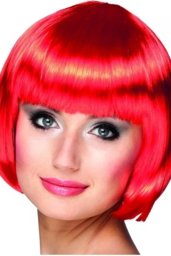 Kırmızı Renk Parti Peruğu Küt Saç