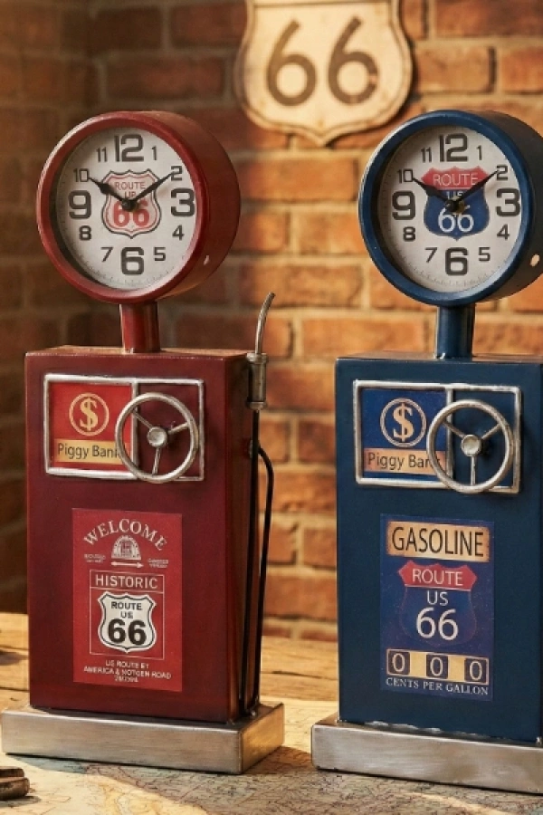 Klasik Benzinlik Tasarımlı Masaüstü Saat