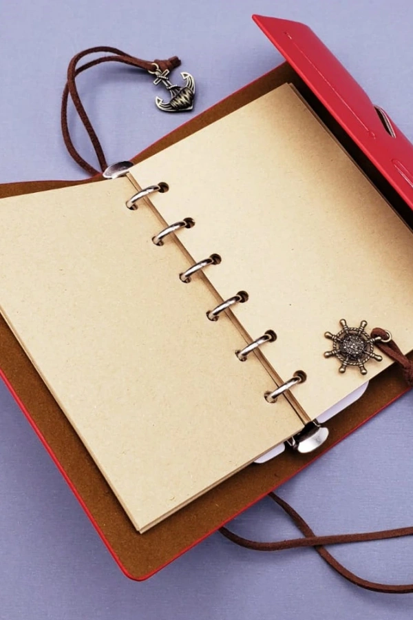 Küçük Boy Pusula Baskılı Deri Defter