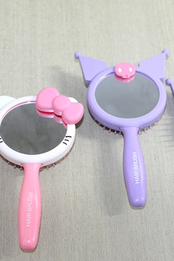 Kuromi, Hello Kitty Karışık Aynalı Tarak