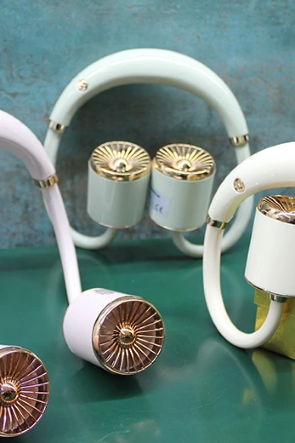 Kuromi Şarjlı Boyun Fanı Vantilatör 3 Kademeli