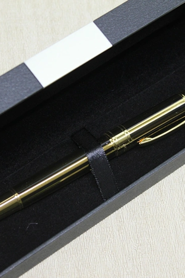 Kutulu Tekli Tükenmez Kalem Model 26