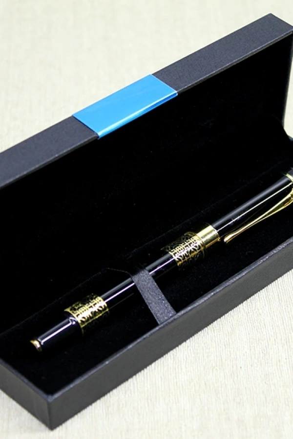 Kutulu Tekli Tükenmez Kalem Model 3