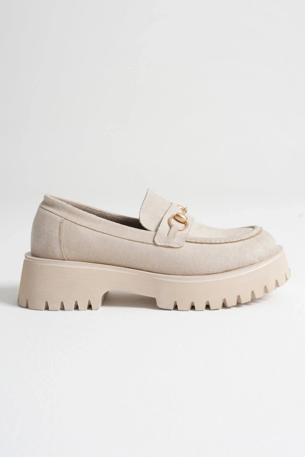 Lara Toka Detaylı Bej Süet Günlük Loafer Ayakkabı