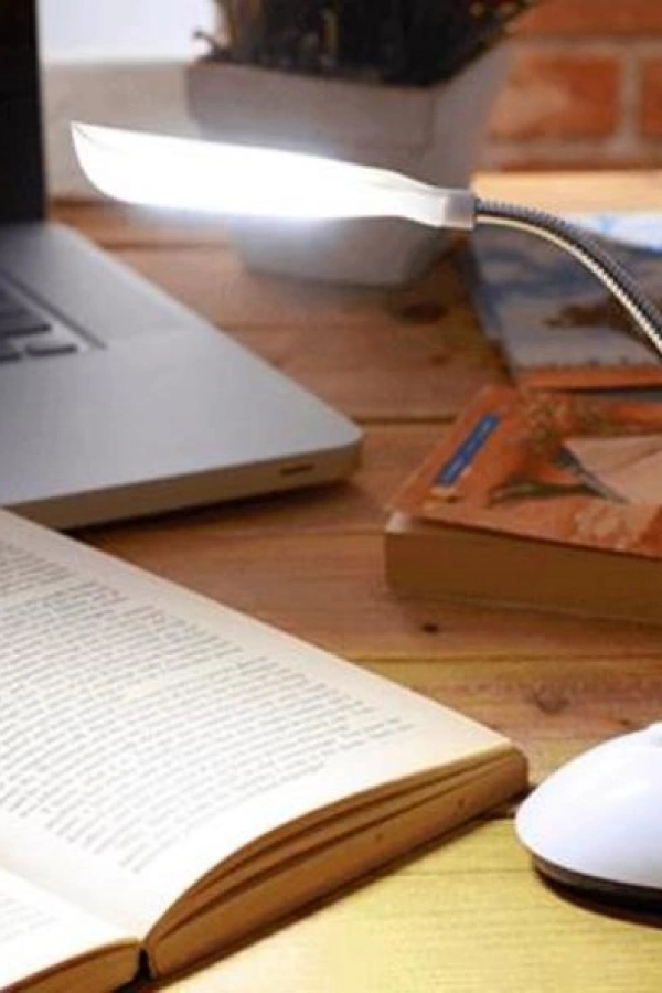 Masa Lambası Spiral Led  Kitap Okuma Işığı Pilli Model Led Lamba