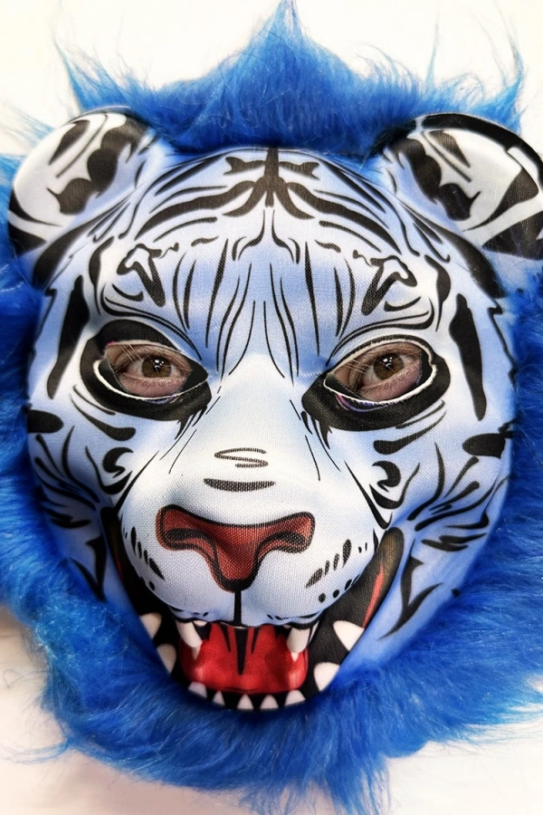 Mavi Saçlı Kaplan Maskesi Kurt Maskesi Mega Peluş 27 No
