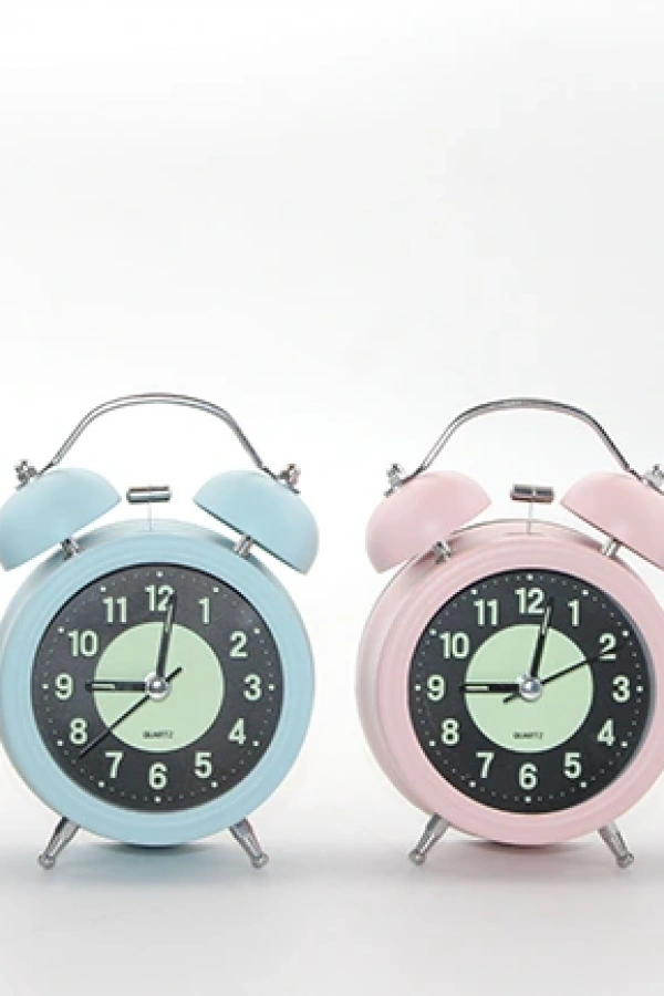 Metal Çalar Saat Model 1