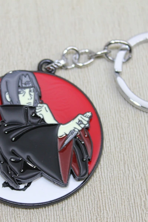 Metal Dönen Itachi Uchiha Anahtarlık