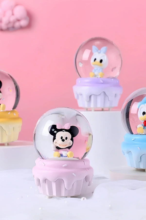 Mickey Mouse Işıklı Kar Küresi Model 4