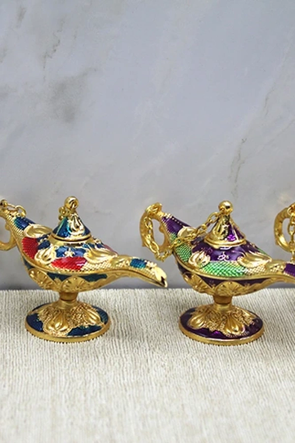 Mineli Metal Alaaddin Lambası Model 1