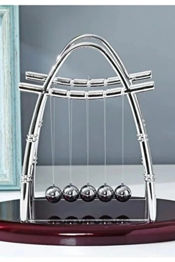 Oval Tabanlı Newton Balans Beşiği