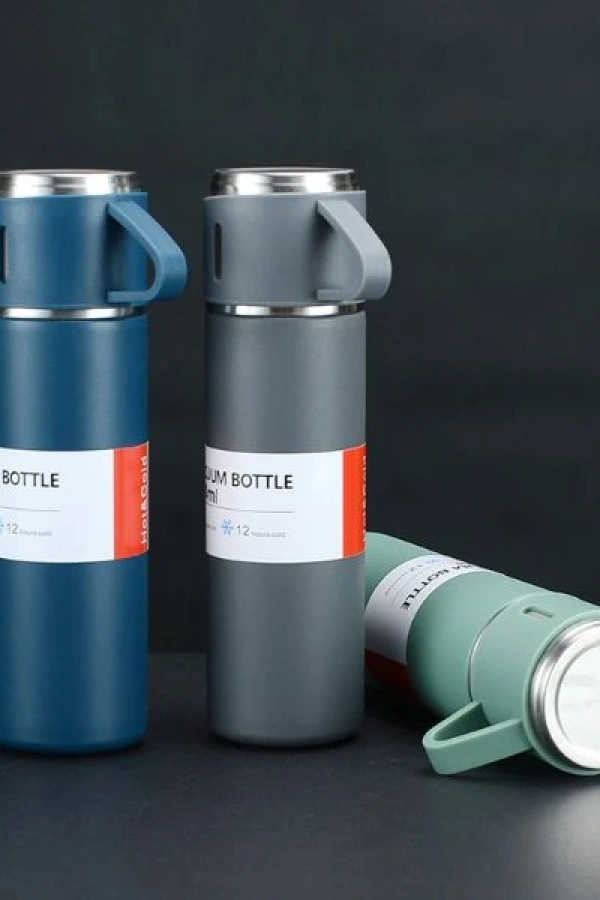 Paslanmaz Çelik Bardaklı Termos Seti 500 ML