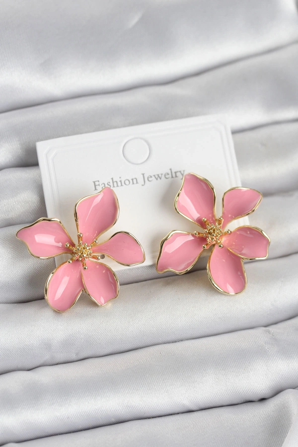 Pembe Mineli Çiçek Model Pirinç Kadın Küpe