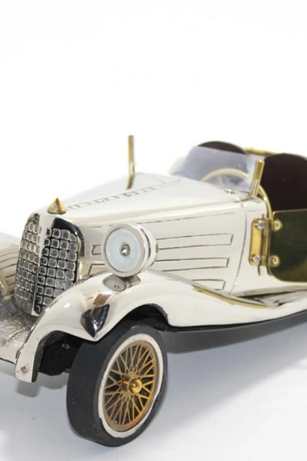 Pirinç Eski Model Araba No 3