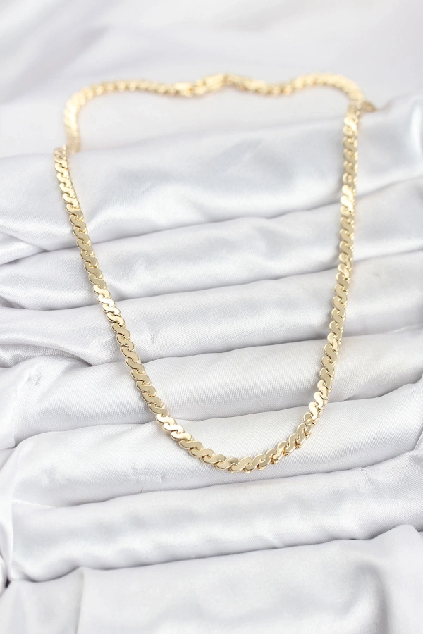 Pirinç Gold Renk Yassı Zincir Kadın Kolye