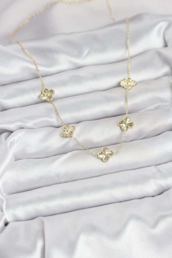 Pirinç Gold Renk Yonca Kadın Kolye