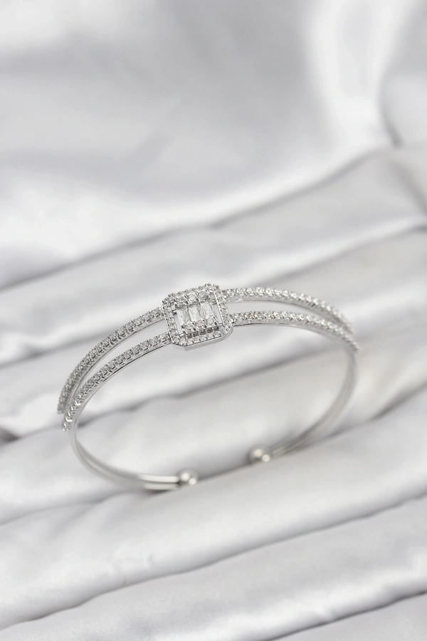 Pirinç Gümüş Renk Baget Model Kadın Bileklik