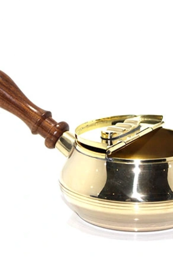 Pirinç Kapaklı Küllük Model 1